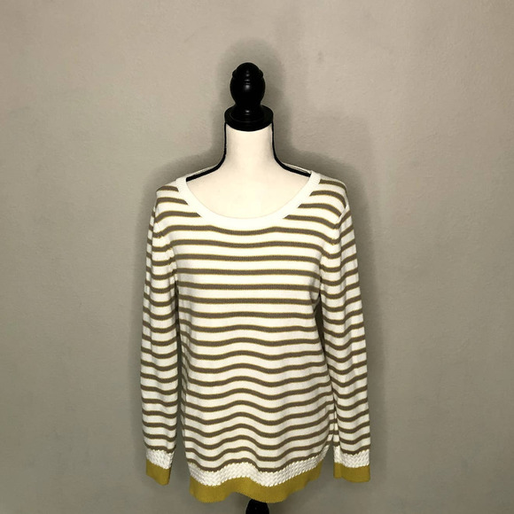 DE Collection Sweater Cream Yellow Tan Stripe Crew Neck Pullover Casual Sz Small - Picture 3 of 12